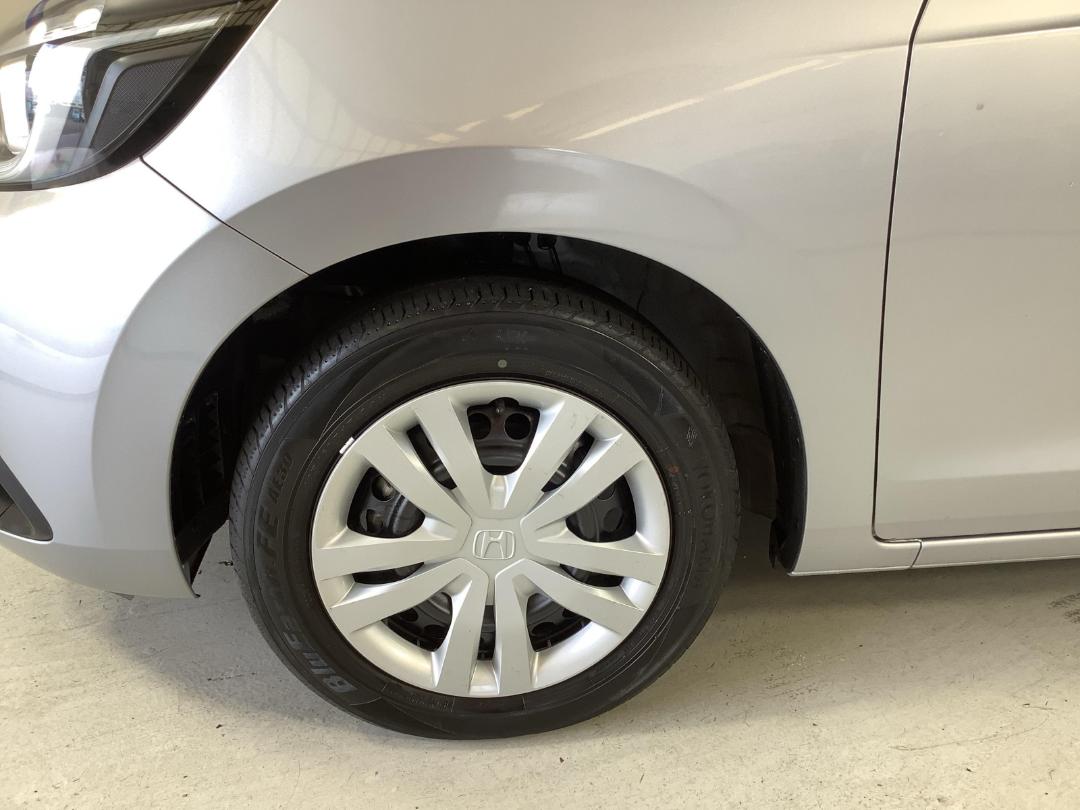 Photo '10' of Honda FIT