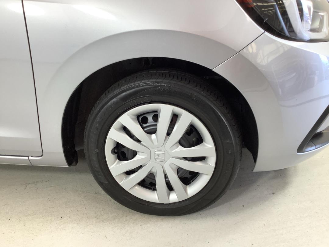 Photo '9' of Honda FIT