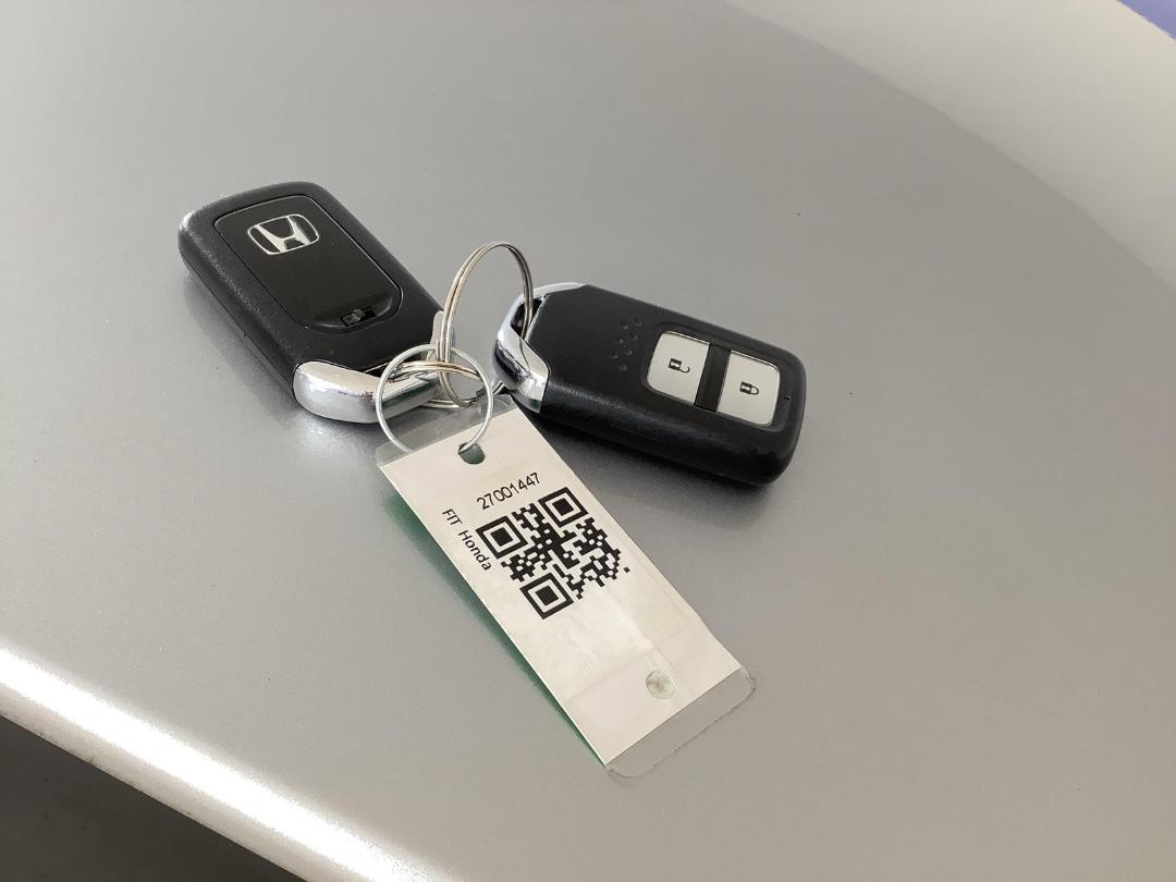 Photo '22' of Honda FIT