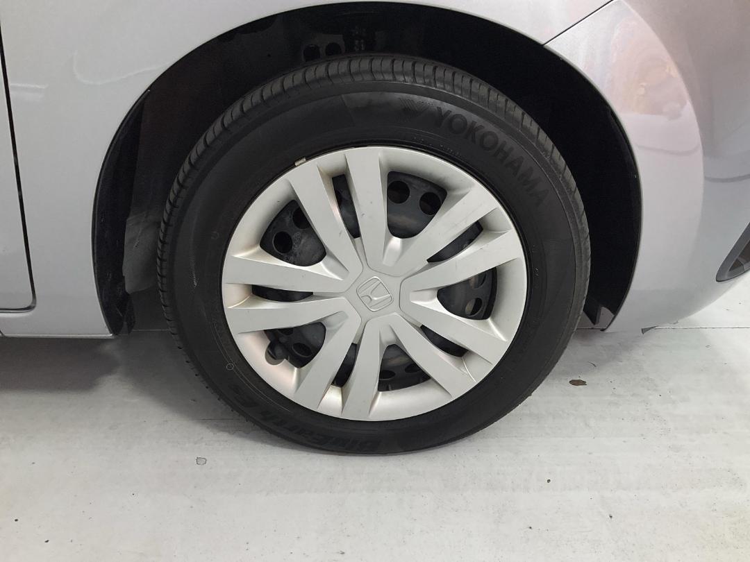 Photo '9' of Honda FIT