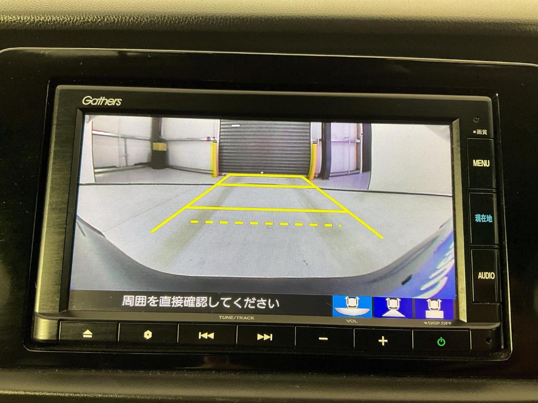 Photo '24' of Honda FIT