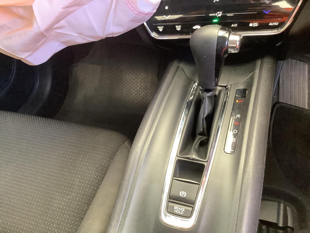 Photo '14' of Honda HR-V S