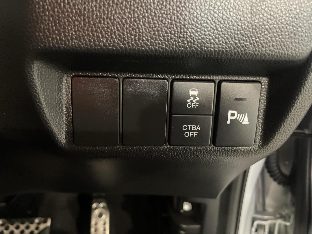 Photo '24' of Honda Jazz Photo '24' of Honda Jazz