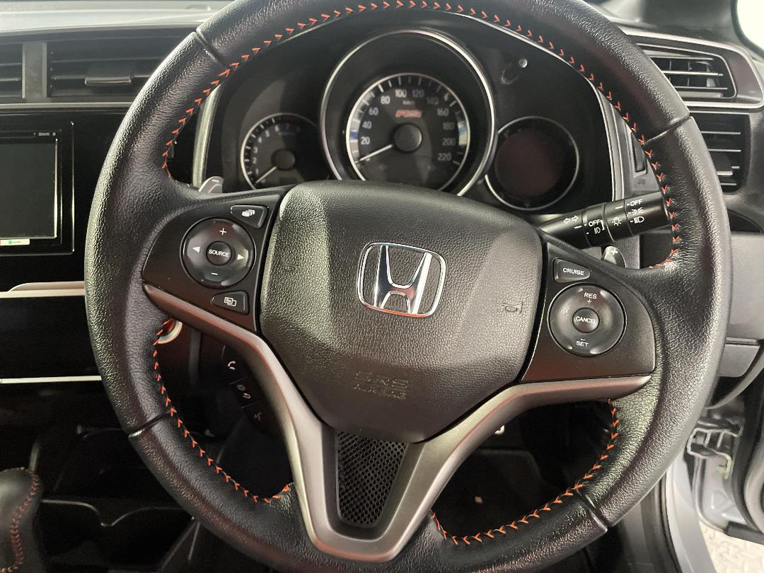 Photo '27' of Honda Jazz Photo '27' of Honda Jazz