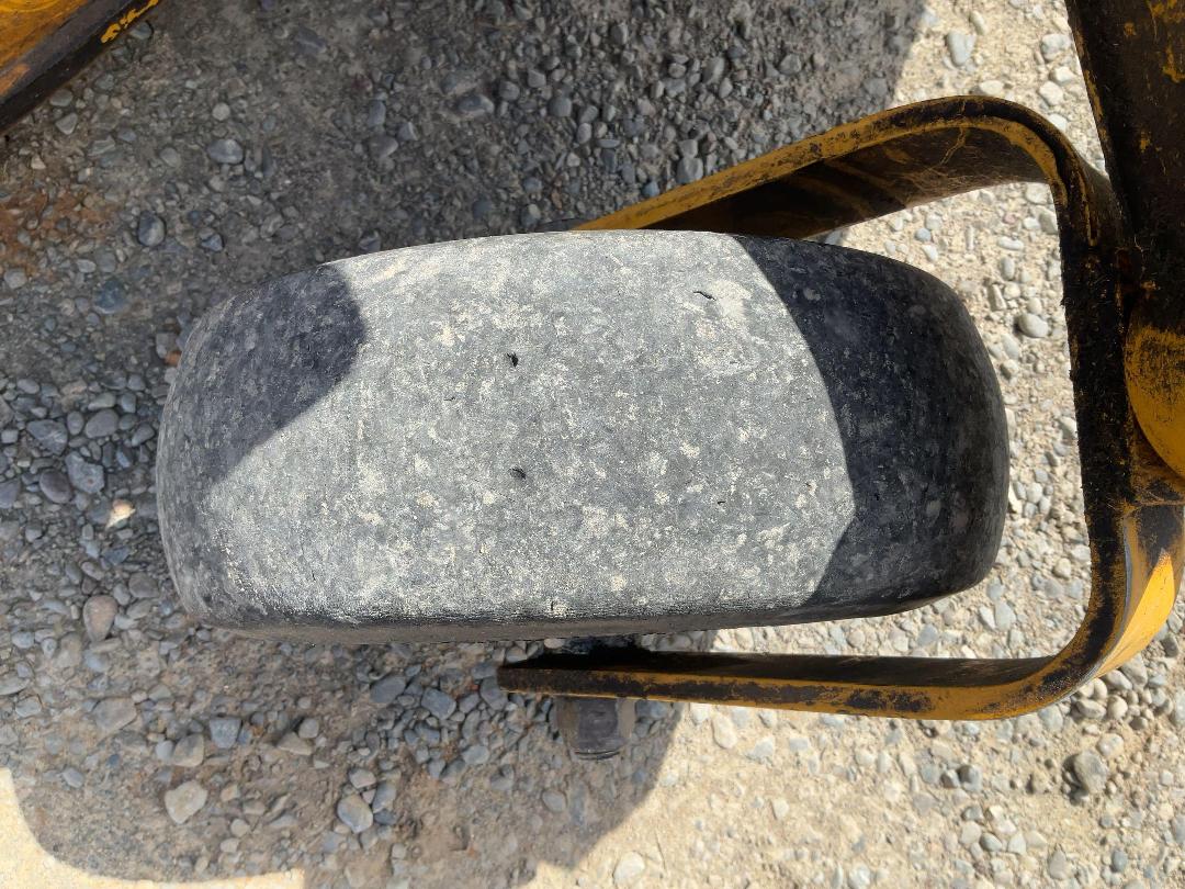 Photo '22' of Hustler 933738CE 933738CE Ride On Mower Photo '22' of Hustler 933738CE 933738CE Ride On Mower