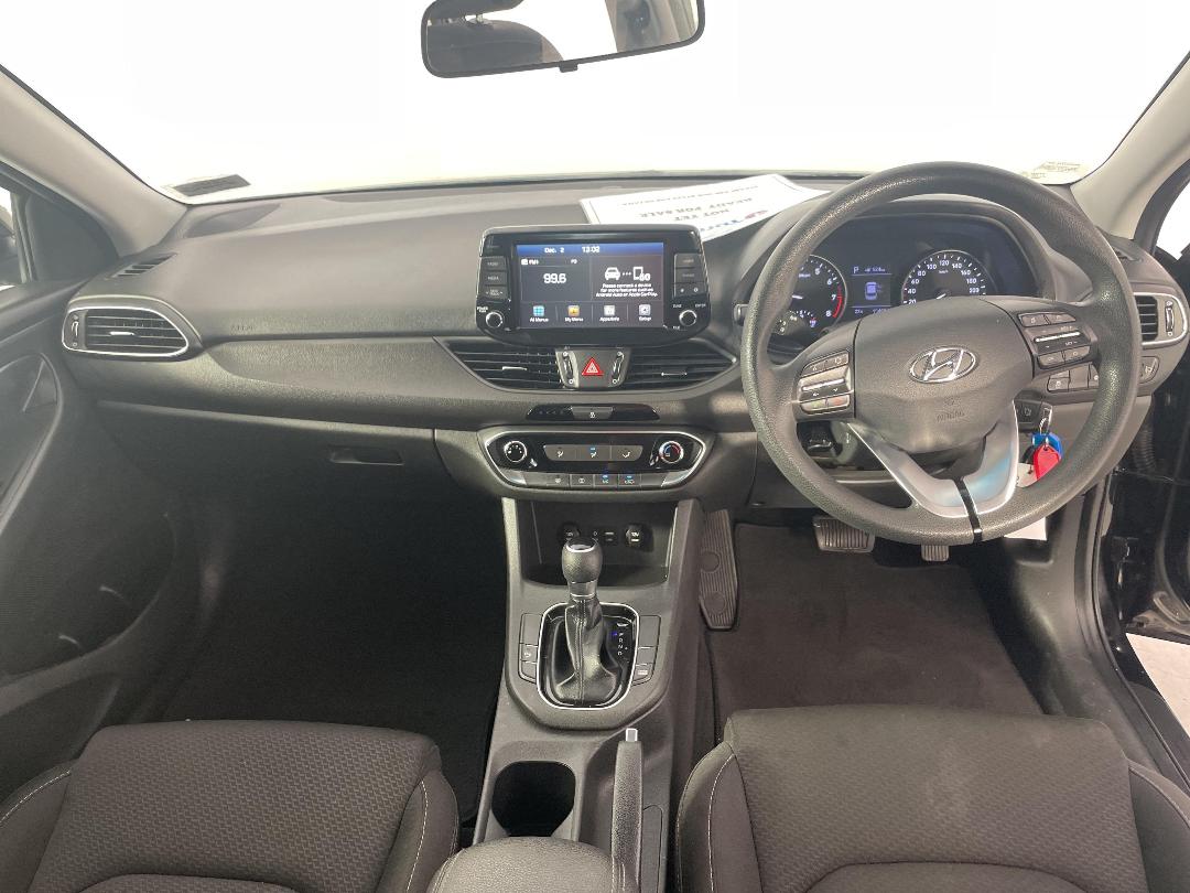 Photo '17' of Hyundai I30