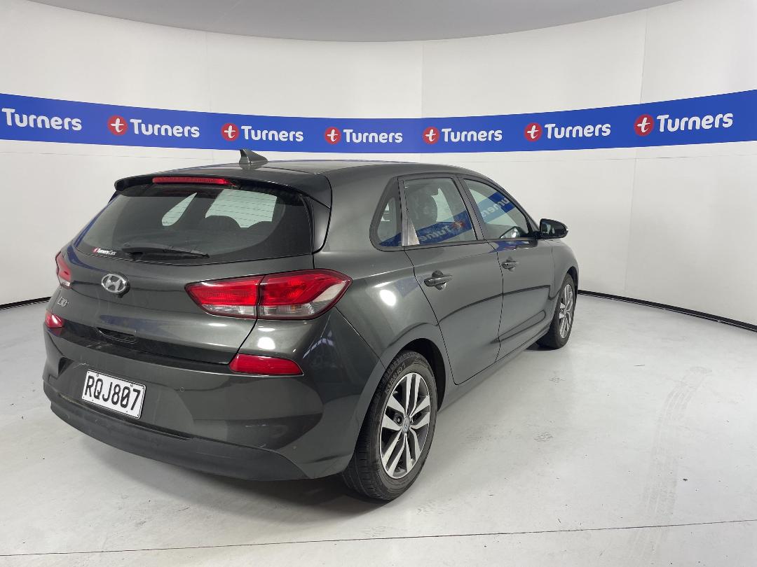 Photo '7' of Hyundai I30