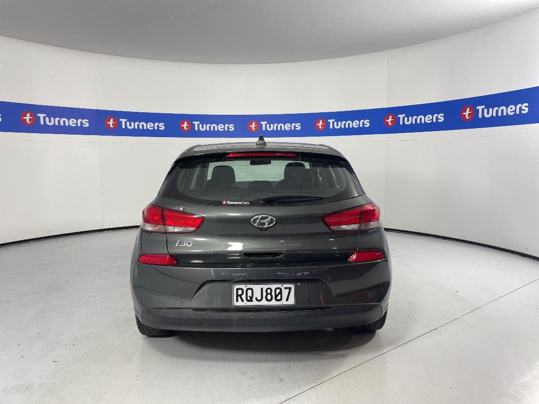 Photo '6' of Hyundai I30