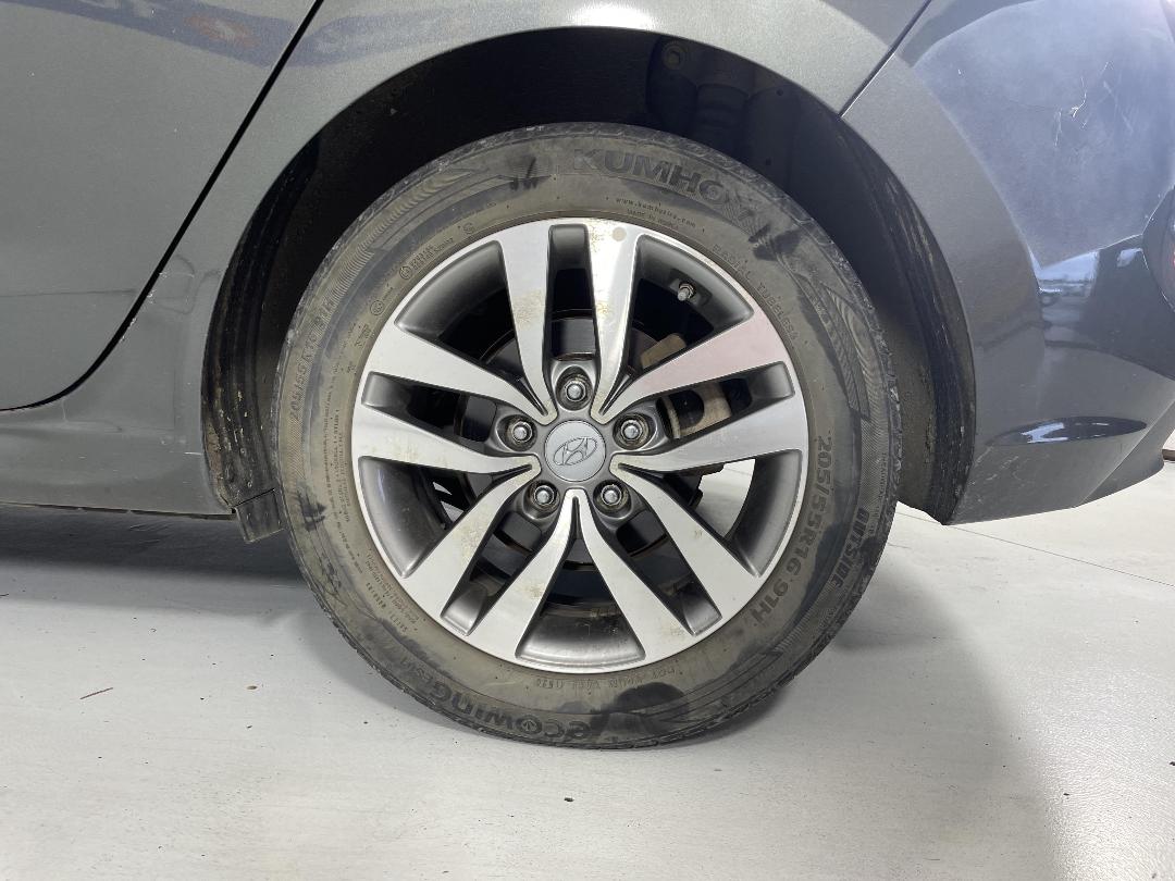 Photo '11' of Hyundai I30