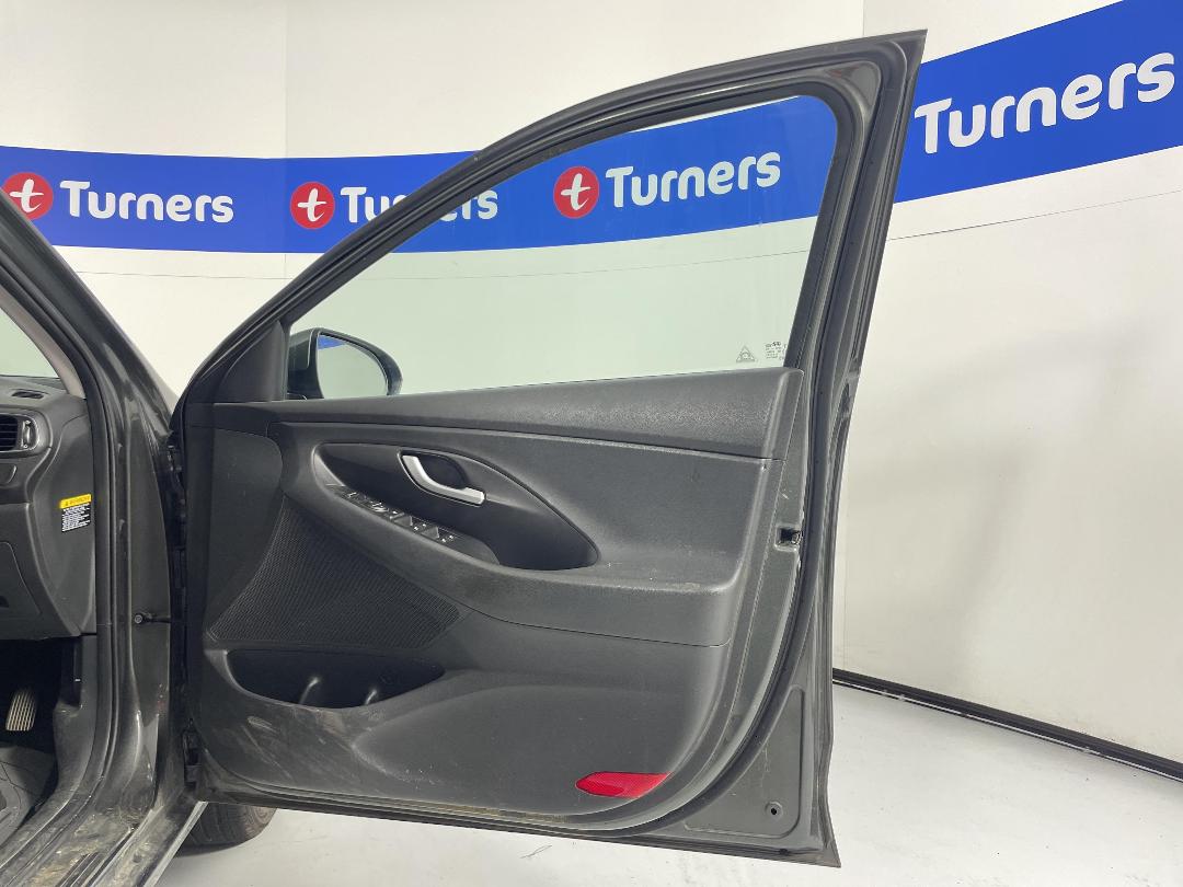 Photo '15' of Hyundai I30