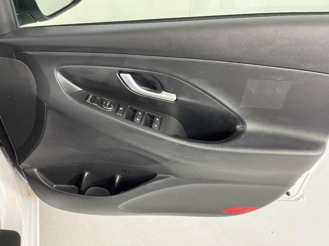 Photo '15' of Hyundai I30