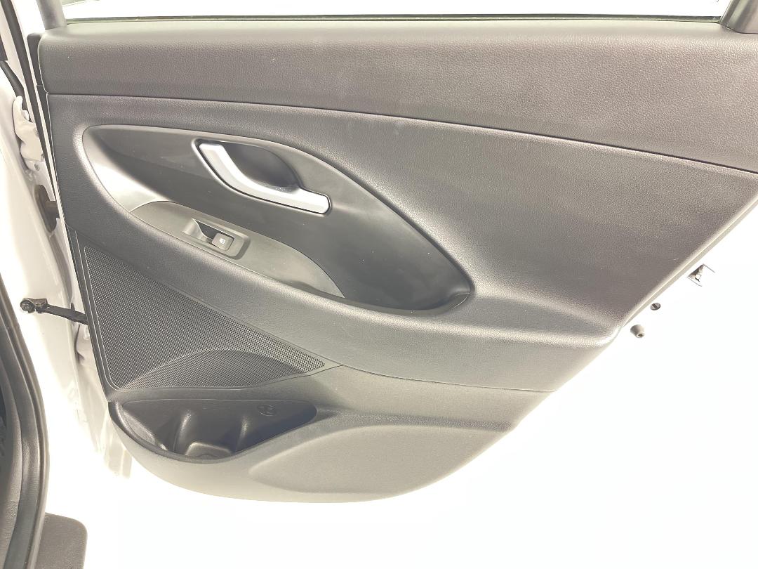 Photo '19' of Hyundai I30