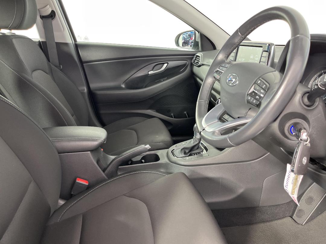 Photo '16' of Hyundai I30