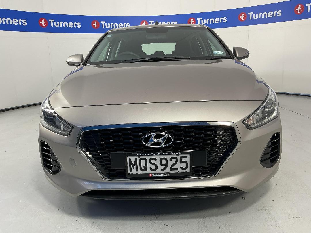 Photo '2' of Hyundai I30 Photo '2' of Hyundai I30