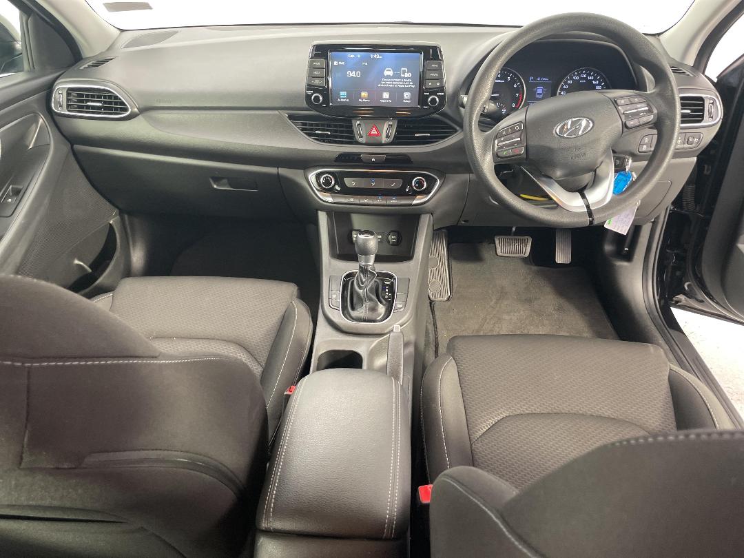 Photo '17' of Hyundai I30 Photo '17' of Hyundai I30