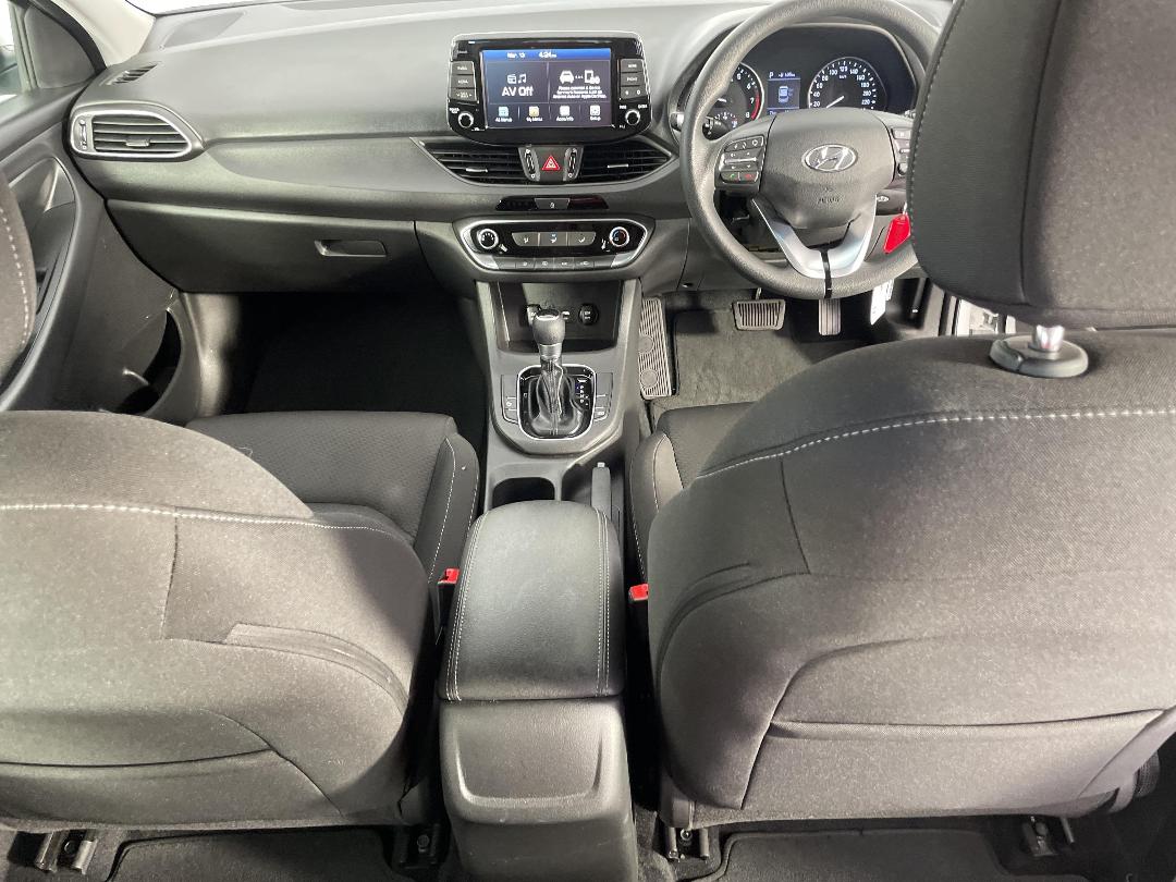 Photo '18' of Hyundai I30