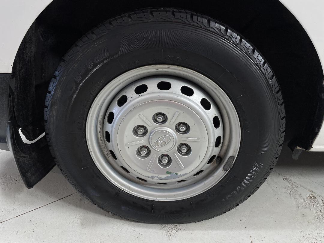 Photo '12' of Hyundai Iload