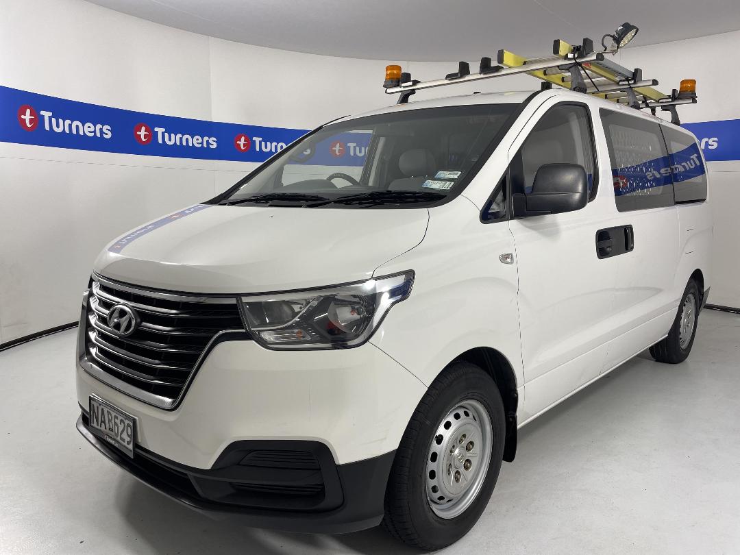 Photo '4' of Hyundai Iload Photo '4' of Hyundai Iload