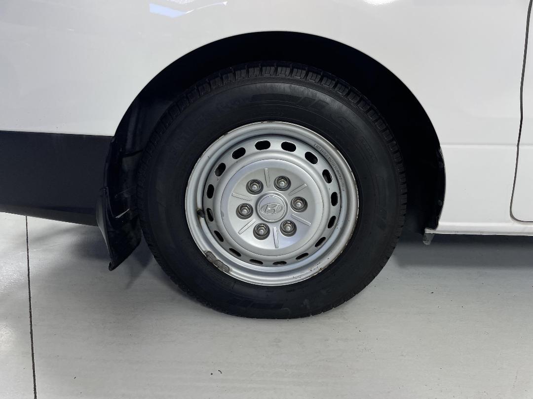 Photo '12' of Hyundai Iload Photo '12' of Hyundai Iload