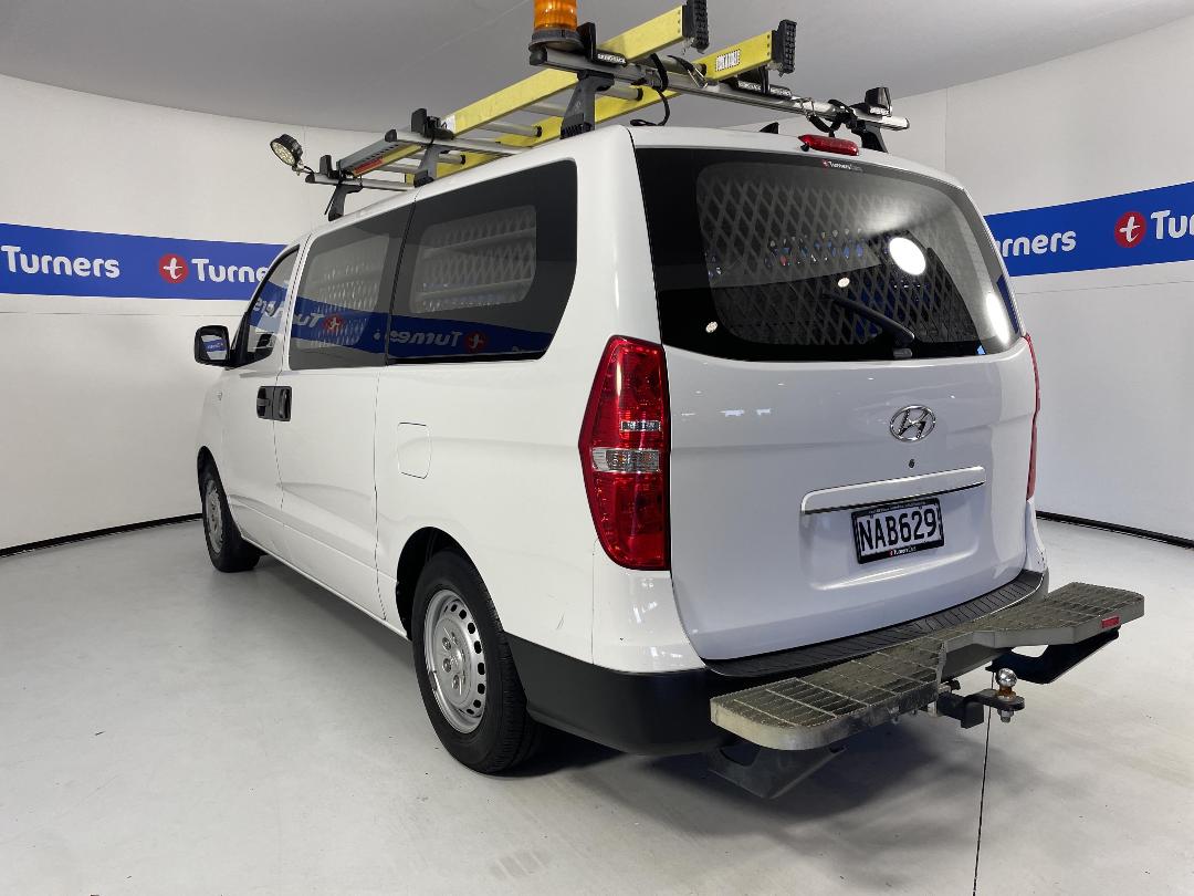 Photo '5' of Hyundai Iload Photo '5' of Hyundai Iload