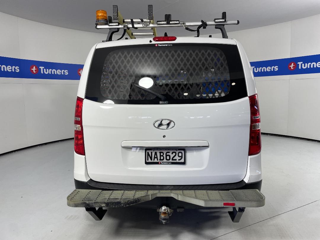 Photo '6' of Hyundai Iload Photo '6' of Hyundai Iload