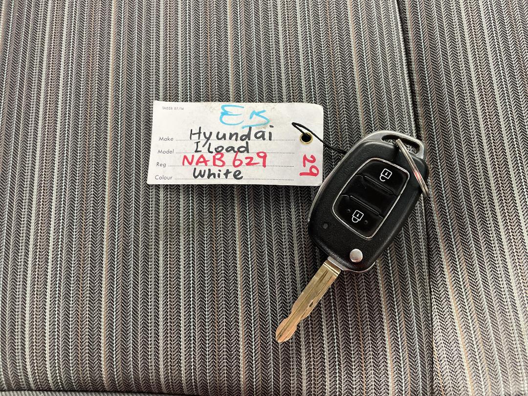 Photo '22' of Hyundai Iload Photo '22' of Hyundai Iload