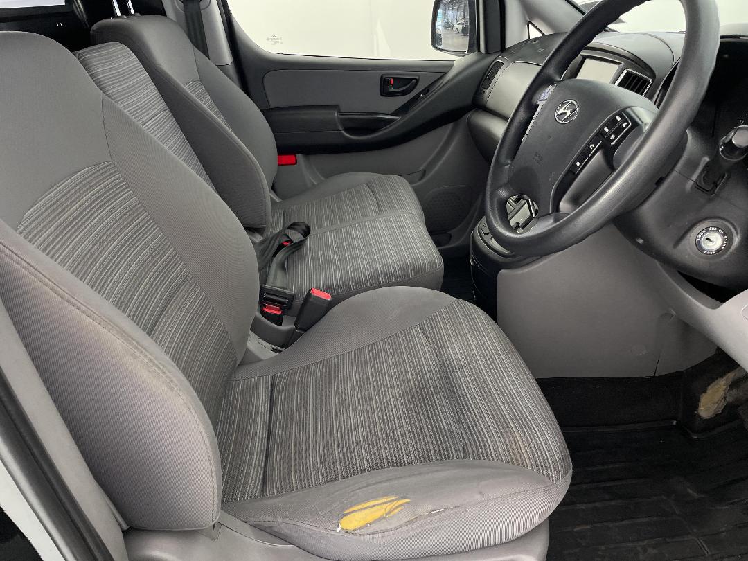 Photo '16' of Hyundai Iload Photo '16' of Hyundai Iload