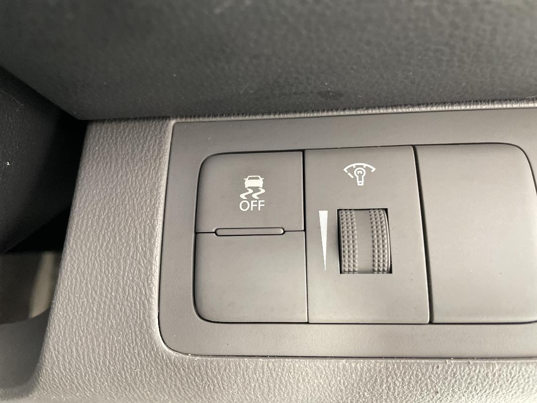 Photo '24' of Hyundai Iload Photo '24' of Hyundai Iload