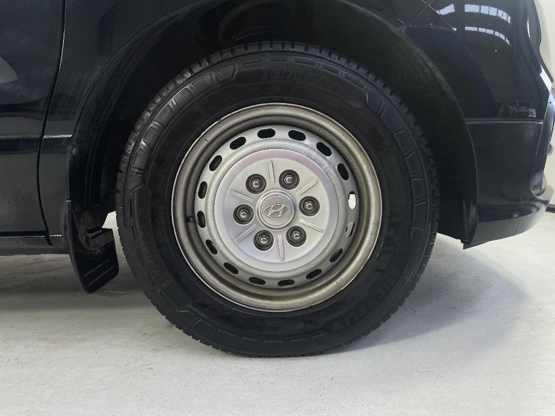 Photo '9' of Hyundai Iload Photo '9' of Hyundai Iload