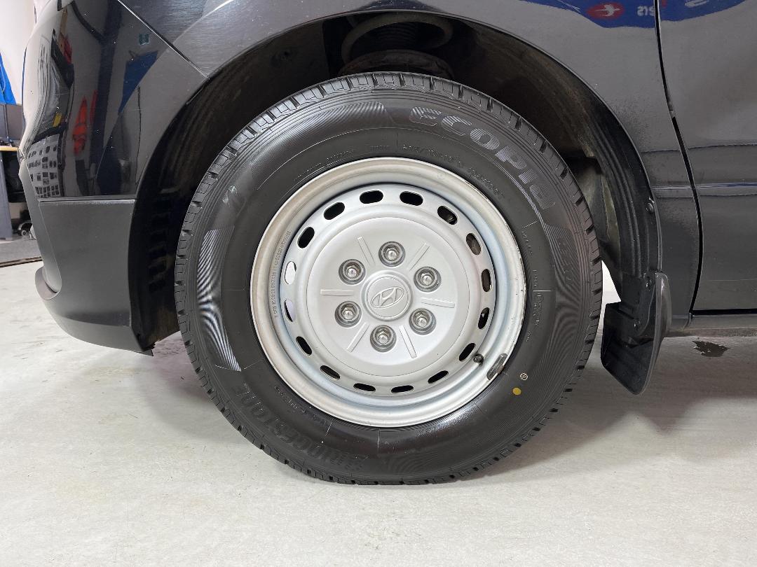 Photo '10' of Hyundai Iload