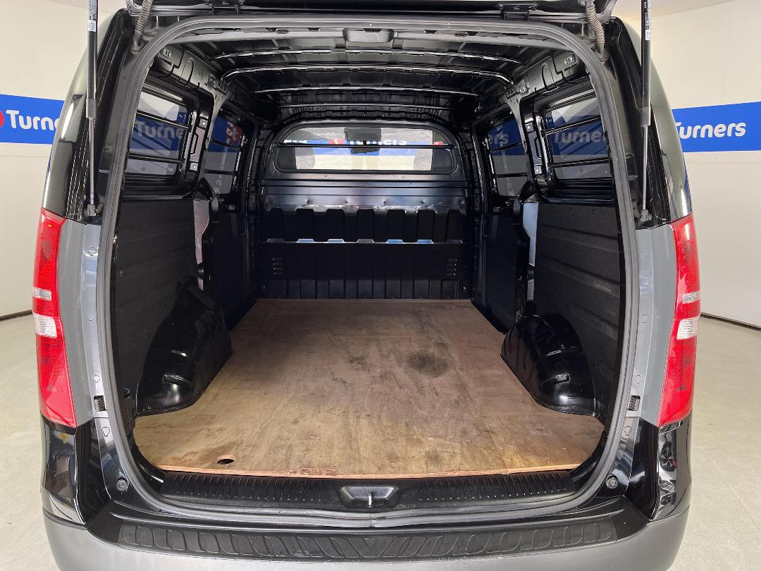 Photo '14' of Hyundai Iload