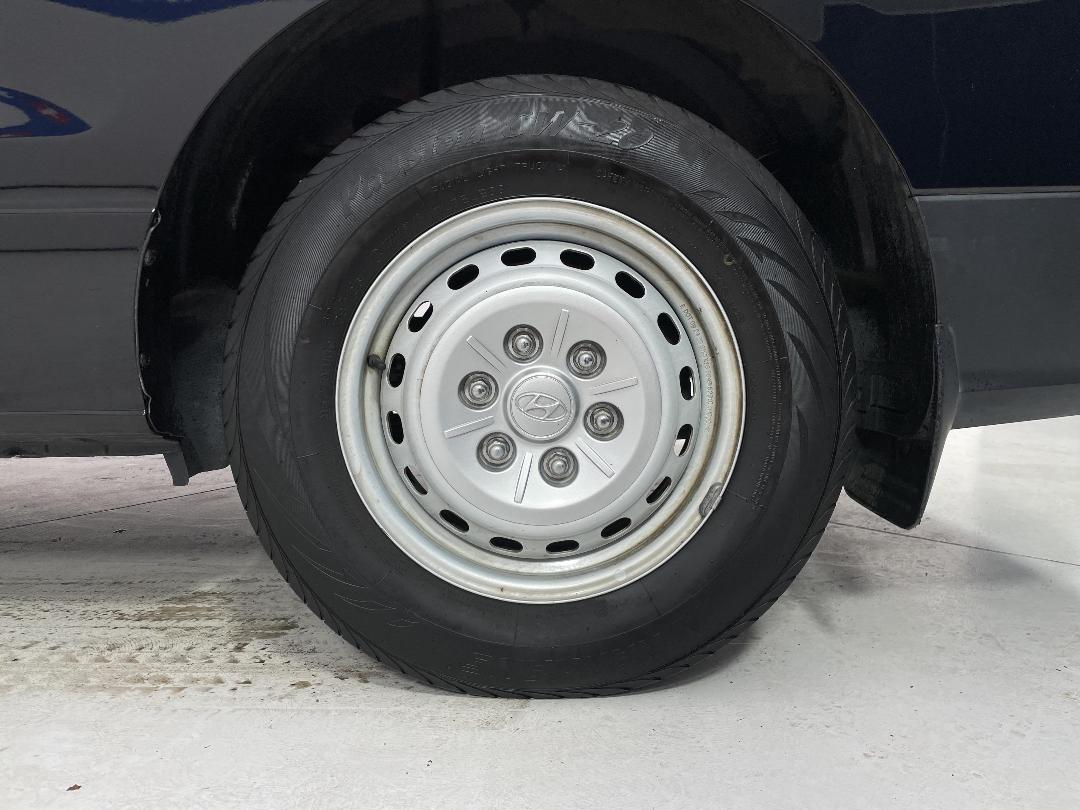 Photo '11' of Hyundai Iload Photo '11' of Hyundai Iload