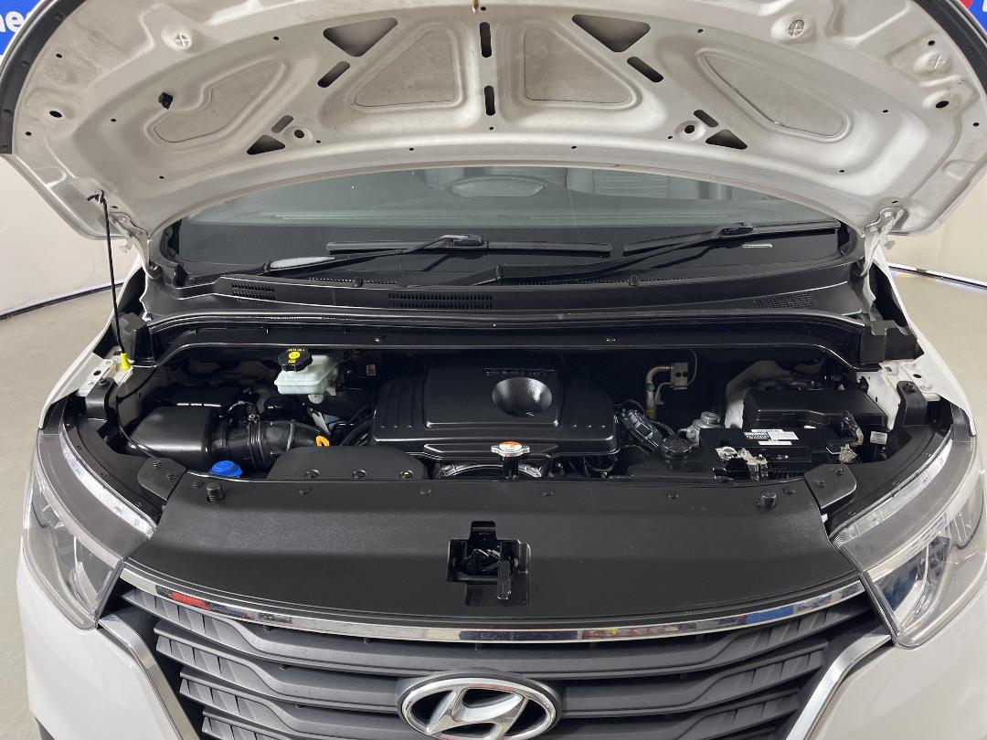 Photo '13' of Hyundai Iload