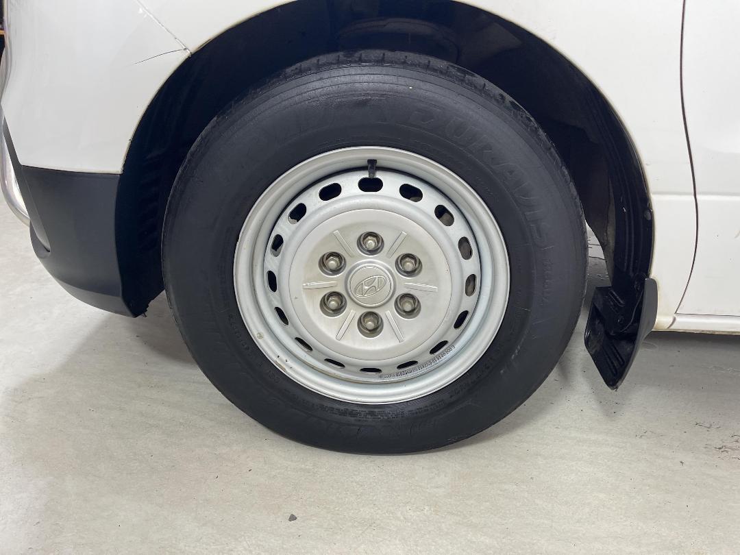 Photo '10' of Hyundai Iload