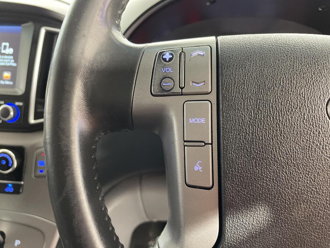 Photo '26' of Hyundai Imax