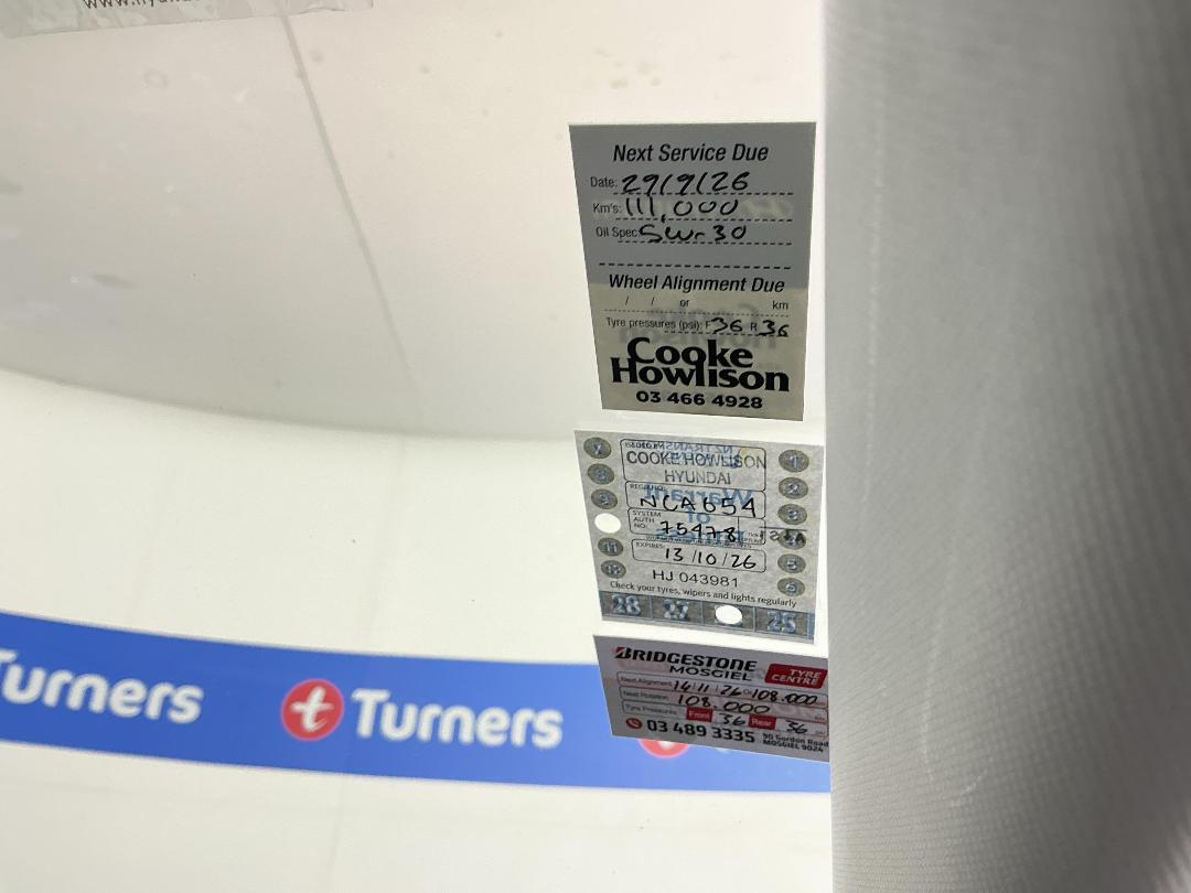 Photo '26' of Hyundai Ioniq Photo '26' of Hyundai Ioniq