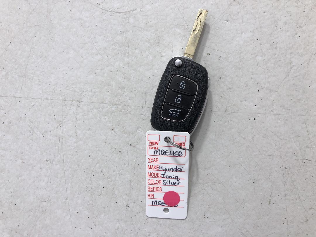 Photo '22' of Hyundai Ioniq