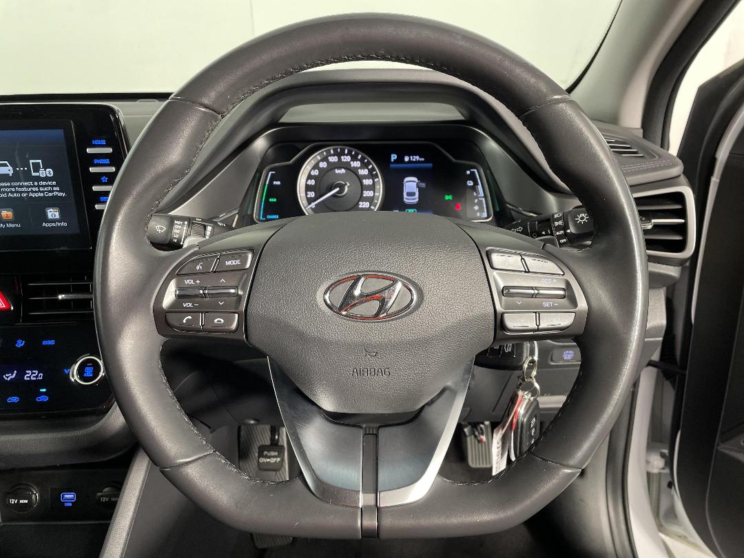 Photo '26' of Hyundai Ioniq