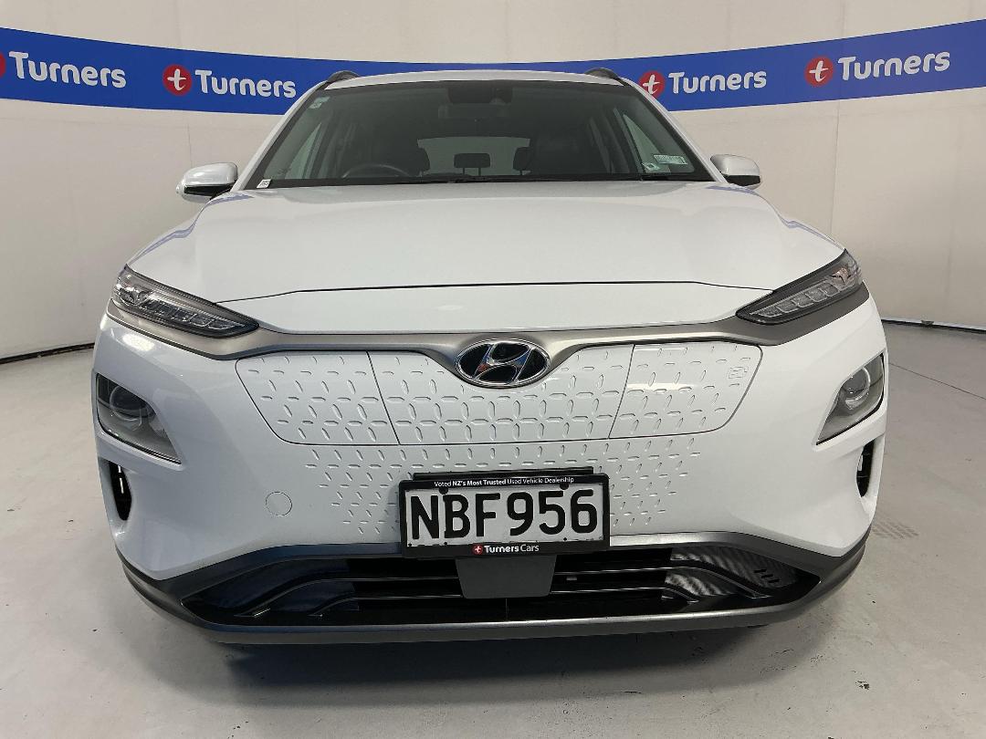 Photo '2' of Hyundai Kona Photo '2' of Hyundai Kona