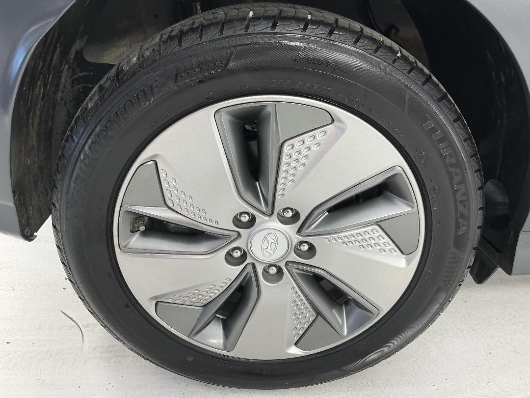 Photo '12' of Hyundai Kona Photo '12' of Hyundai Kona