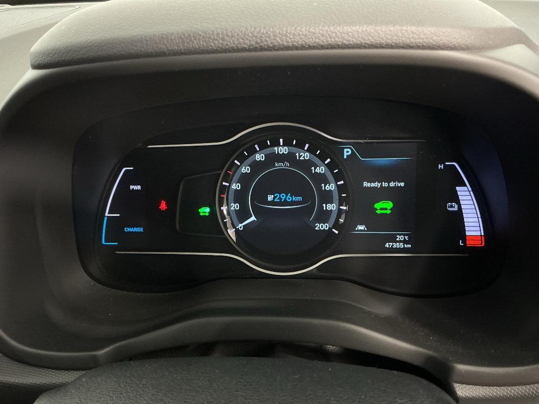 Photo '21' of Hyundai Kona Photo '21' of Hyundai Kona