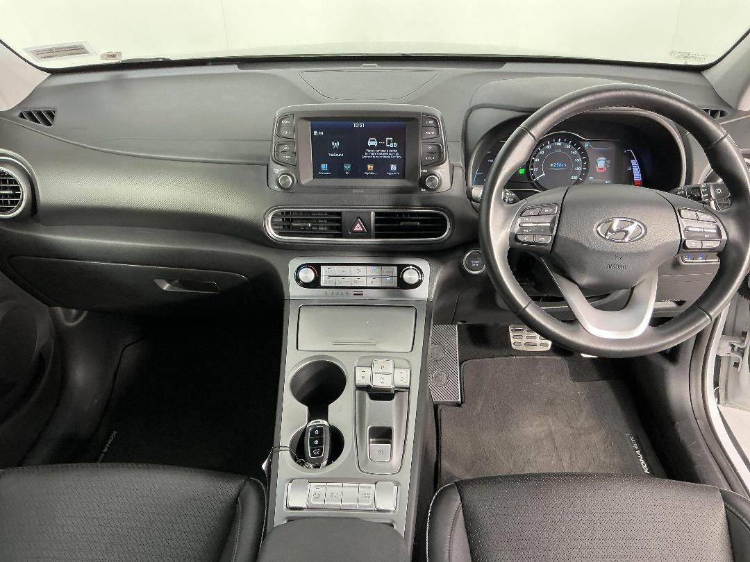 Photo '17' of Hyundai Kona Photo '17' of Hyundai Kona