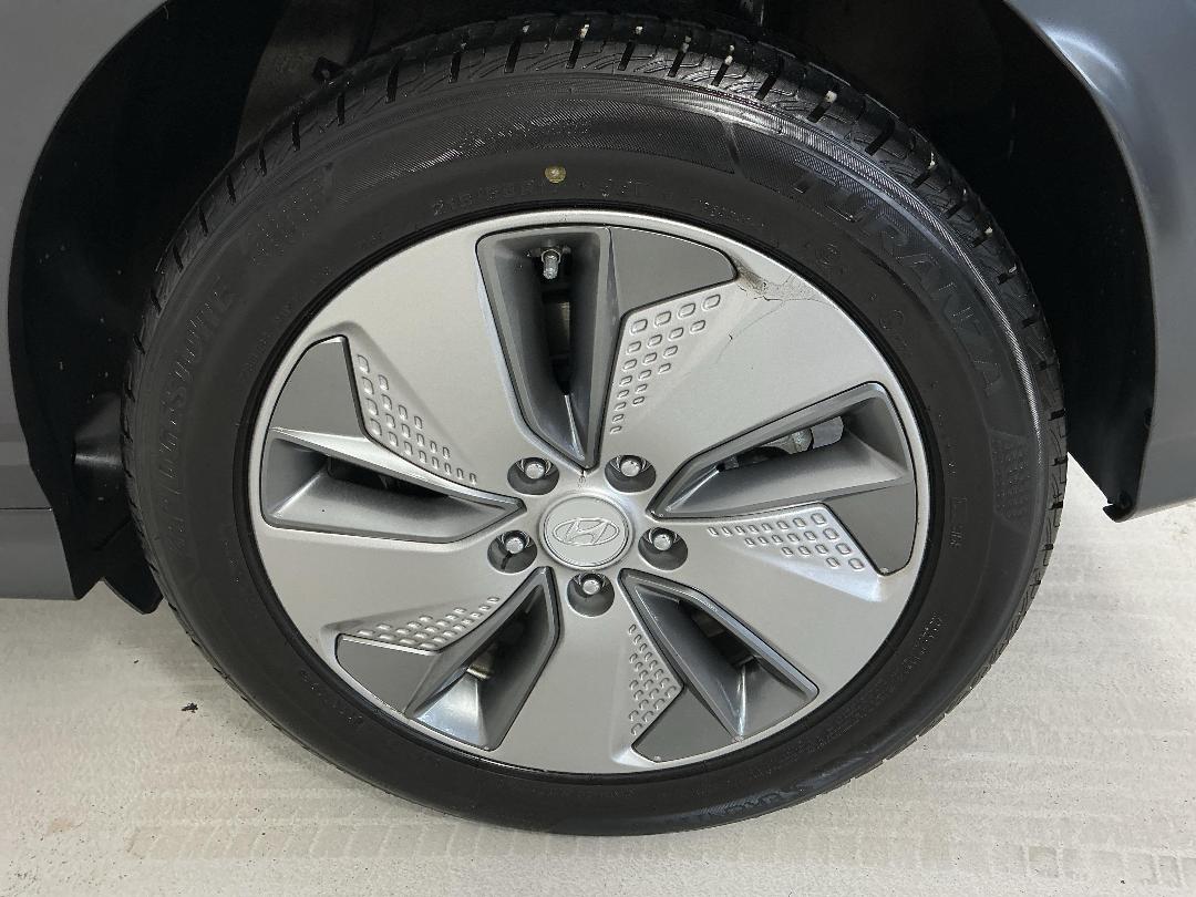 Photo '11' of Hyundai Kona Photo '11' of Hyundai Kona