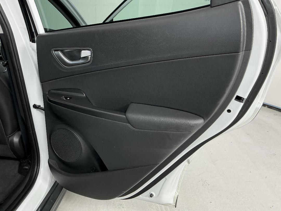 Photo '19' of Hyundai Kona Photo '19' of Hyundai Kona