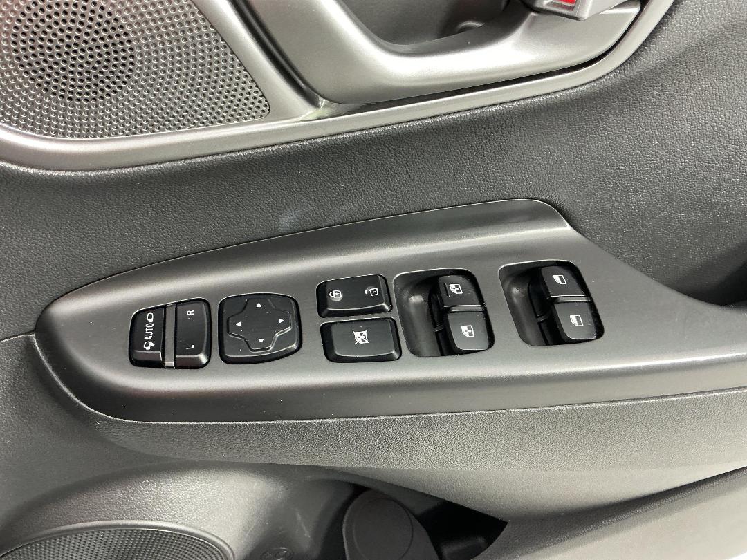 Photo '27' of Hyundai Kona Photo '27' of Hyundai Kona