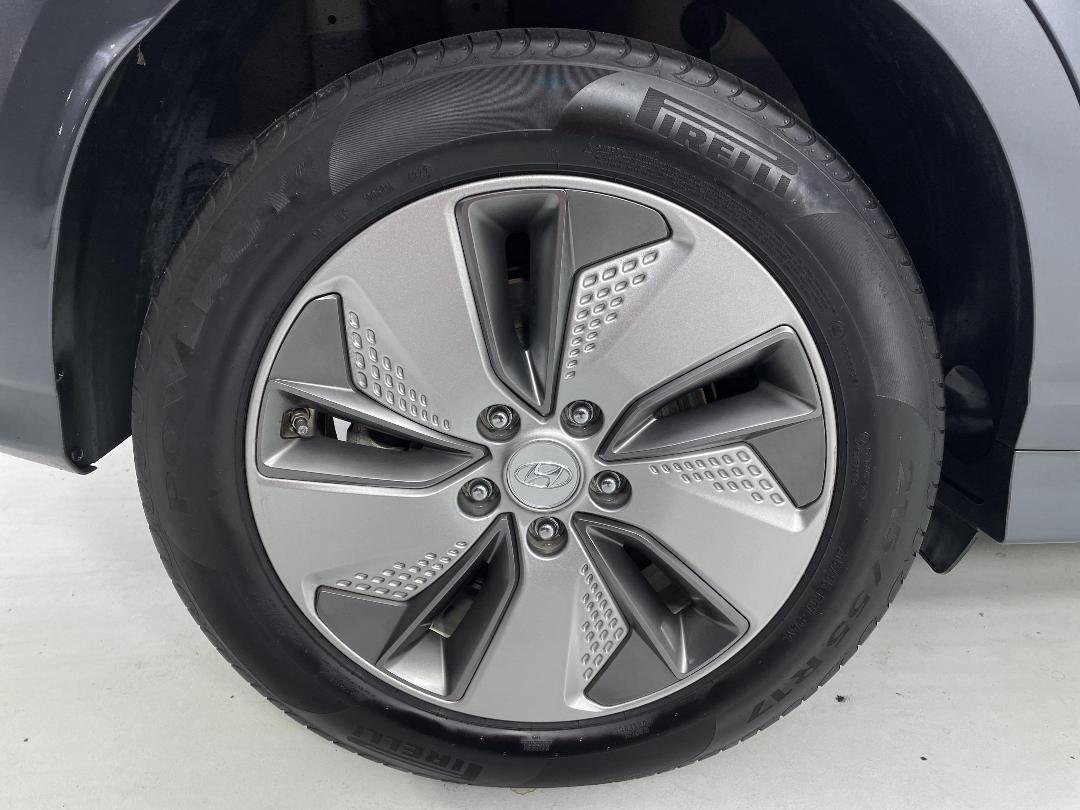 Photo '12' of Hyundai Kona Photo '12' of Hyundai Kona