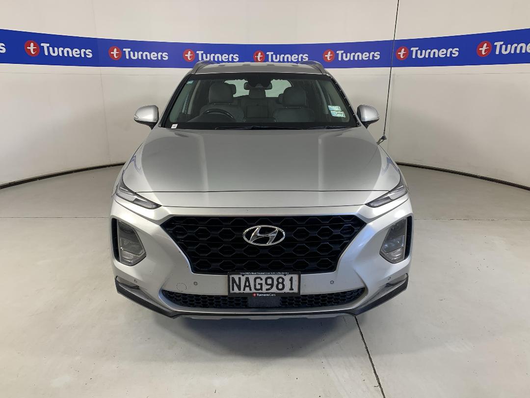 Photo '2' of Hyundai Santa FE Photo '2' of Hyundai Santa FE