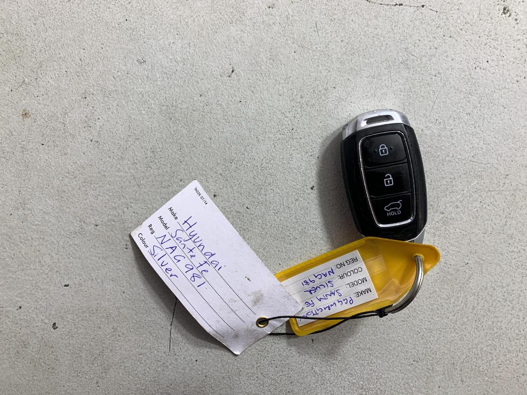 Photo '22' of Hyundai Santa FE Photo '22' of Hyundai Santa FE