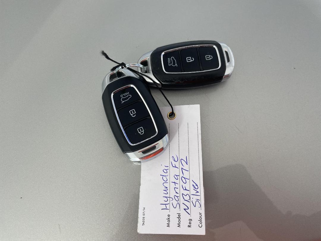 Photo '22' of Hyundai Santa FE