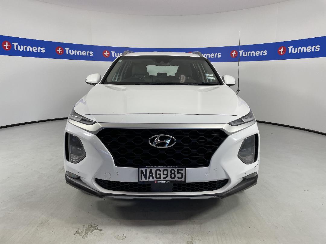 Photo '2' of Hyundai Santa FE Photo '2' of Hyundai Santa FE